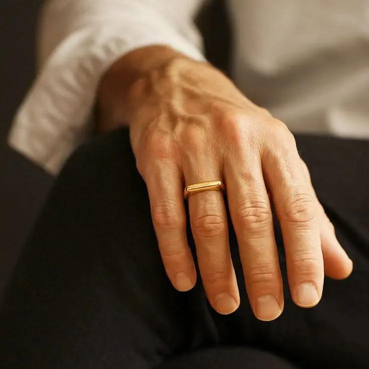 Helix Ring - Castellan